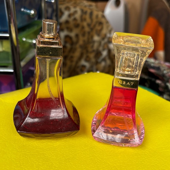 Beyonce Other - Beyonce Duo of Heat and Heat Rush Fragrances.  Check Levels.  One has no cap.